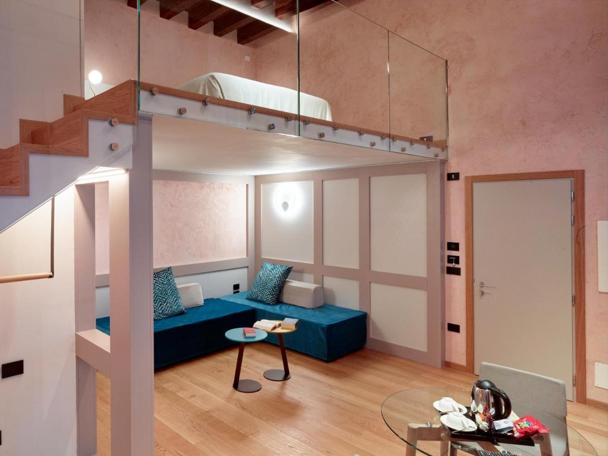 Ca' Dei Proverbi Suites - Wenice Deep Culture Venecia Exterior foto